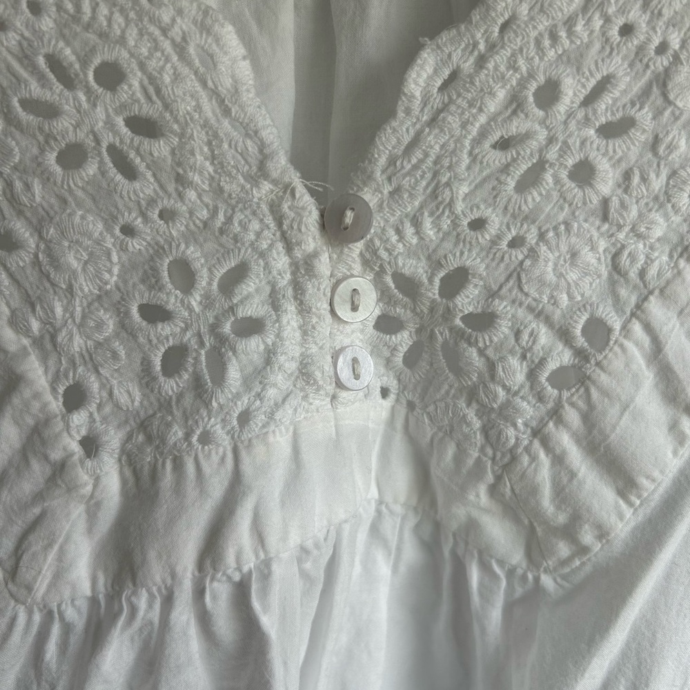 Studio West White Boho Eyelet Lace V-Neck Peasant Blouse - Picture 3 of 4